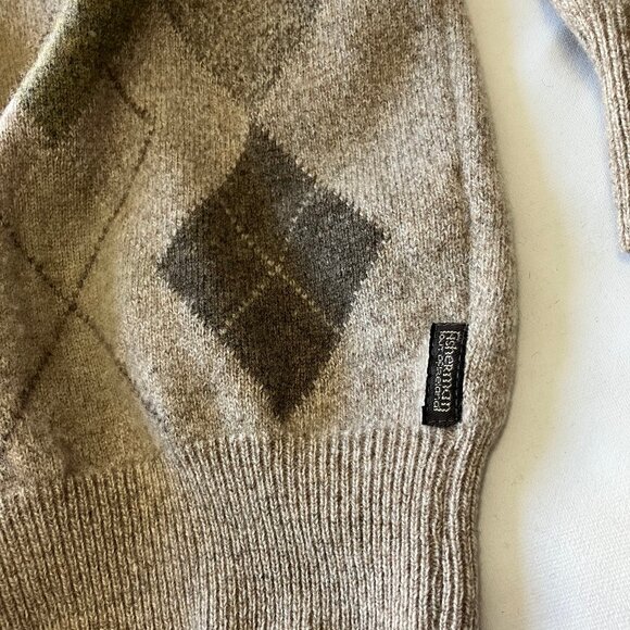 Fisherman Out of Ireland | 100% Pure Lambs Wool Argyle V-neck Sweater | Size: L - Picture 4 of 12